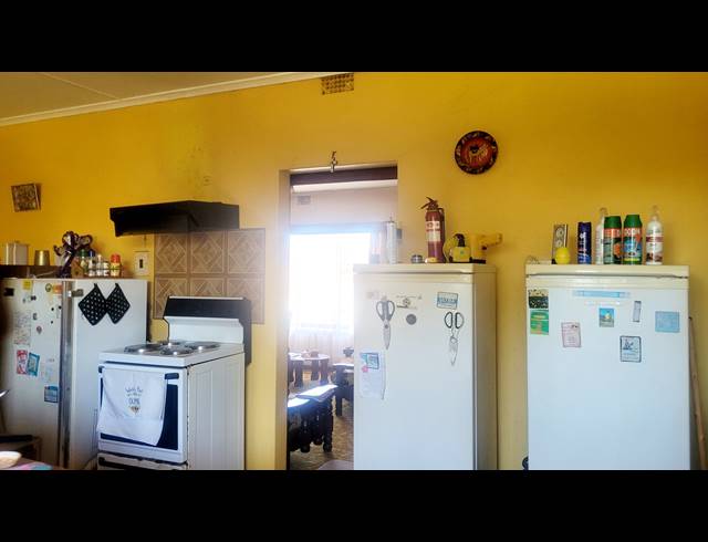 3 BEDROOM HOUSE FOR SALE IN WILLOW PARK